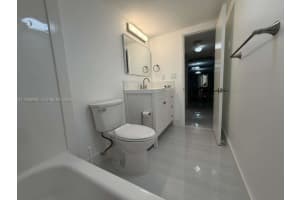 301 Se 3rd St 109, Dania Beach