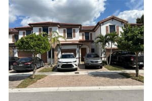10371 W 33rd Ct 10371, Hialeah