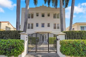 1027 Pennsylvania Ave 103, Miami Beach