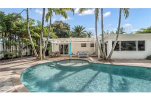 2037 Windward Dr, Lauderdale By The Sea