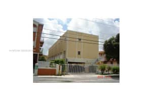 928 Sw 3 207, Miami
