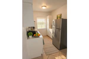 146 Ne 1st Ave 1, Dania Beach