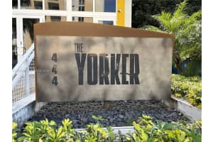 444 Ne 30th St 906, Miami