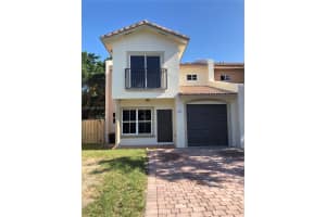 667 Sw 10th St, Florida City