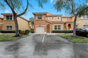 8511 Nw 141st Ter 405, Miami Lakes 8511 Nw 141st Ter 405, Miami Lakes