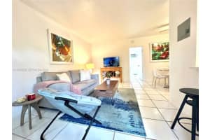 6310 Sw 79th St 2, South Miami