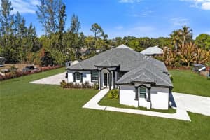 13673 N 77th Pl N, Loxahatchee