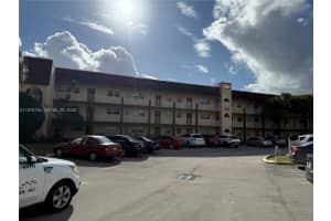 2721 N Pine Island Rd 202, Sunrise