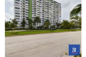 2100 Sans Souci Blvd A707, North Miami