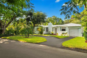 430 Ne 52nd Ter, Miami