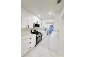 3740 Nw 9th Ct, Lauderhill