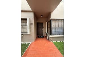 13044 Sw 88th Ter N 105, Miami
