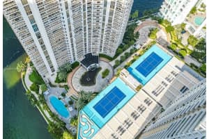 901 Brickell Key Blvd 3307, Miami