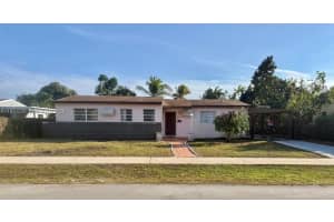 1020 Nw 197th Ter, Miami Gardens