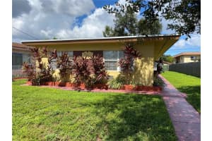 2031 Ne 167th St 2, North Miami Beach