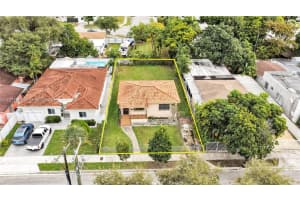 831 Nw 21st Ct, Miami