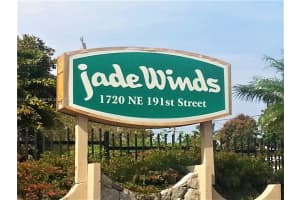 1770 Ne 191st St 813-1, Miami