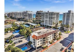 8900 Collins Ave 304, Surfside
