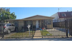 1920 Nw 21st Ter, Miami