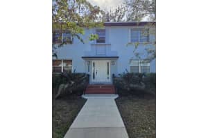 5660 Sw 78th St 6a, Miami