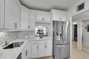 650 Nw 80th Ter 206, Margate