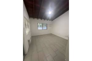 760 Ne 122nd St 4, North Miami