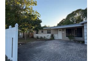 4431 Ne 1st Ter, Deerfield Beach