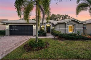 12846 Nw 18th Ct, Pembroke Pines