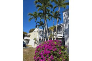 10441 Mahogany Key Cir 102, Miami