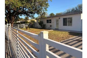 1220 Ne 206th St, Miami 1220 Ne 206th St, Miami