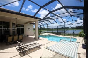 7635 Ironhorse Blvd, West Palm Beach