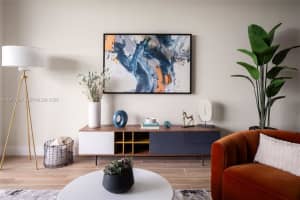 5225 Nw 85th Avenue 2-1005, Doral