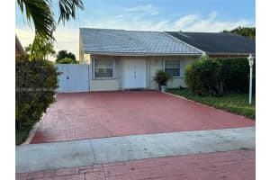 842 Sw 89th Ave A, Miami 842 Sw 89th Ave A, Miami