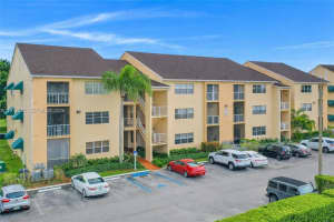 15285 Sw 107th Ln 201, Miami