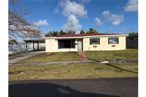 1315 Sw 93rd Pl 1315, Miami 1315 Sw 93rd Pl 1315, Miami