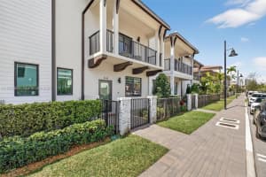 4546 Nw 83rd Ave 4546, Doral