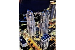 253 Ne 2nd St 608, Miami