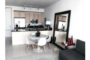 1111 Sw 1st Ave 3724-n, Miami