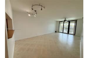 11312 Taft St 11312, Pembroke Pines