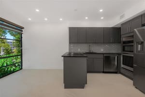 17620 Atlantic Blvd 311, Sunny Isles Beach