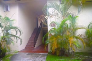 13714 Sw 90th Ave 25, Miami