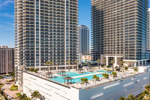 1850 S Ocean Dr 909, Hallandale Beach