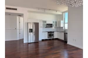 133 Ne 2nd Ave 3213, Miami