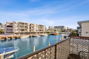 3665 Ne 167th St 208, North Miami Beach