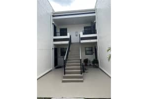 10839 Nw 7th St 12-24, Miami