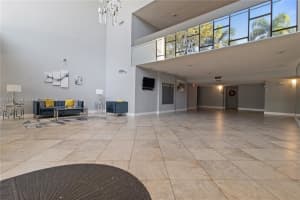 16401 Golf Club Rd 102, Weston