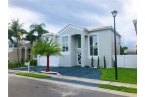926 Sw 102nd Ter, Pembroke Pines