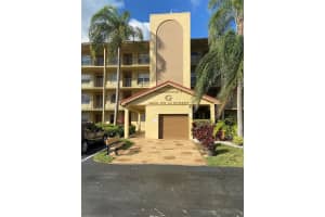 12601 Sw 13th St 303g, Pembroke Pines