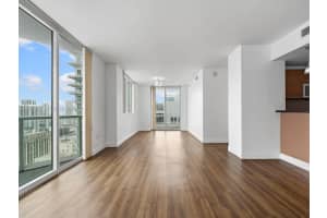 253 Ne 2nd St 3108, Miami