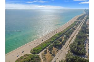 100 Bayview Dr 2007, Sunny Isles Beach